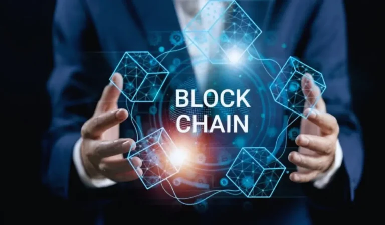 Illustrazione semplice di una catena di blocchi digitali collegati, rappresentante la tecnologia blockchain in modo chiaro e intuitivo